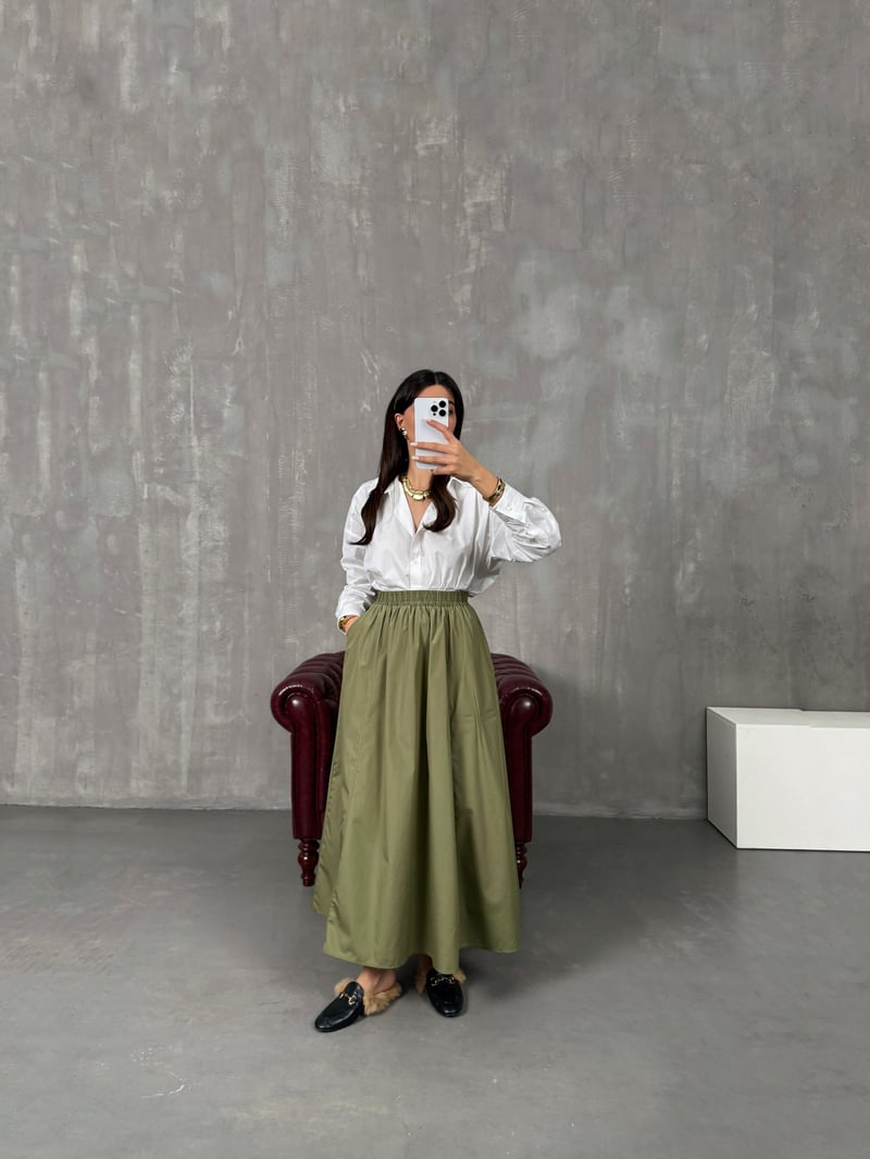 Greys Khaki Poplin Skirt