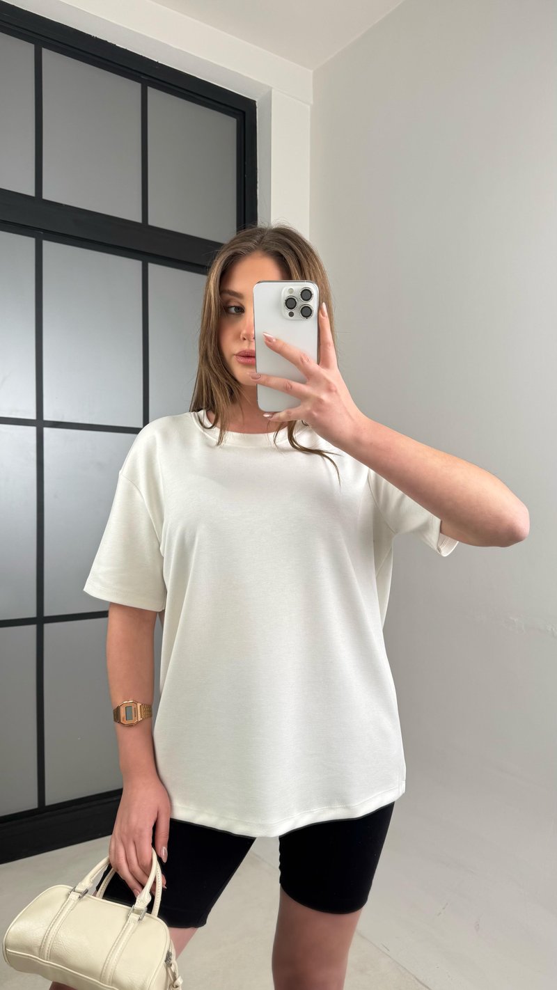Beyaz Basic Kısa Kol Modal Tshirt GAUS-01059