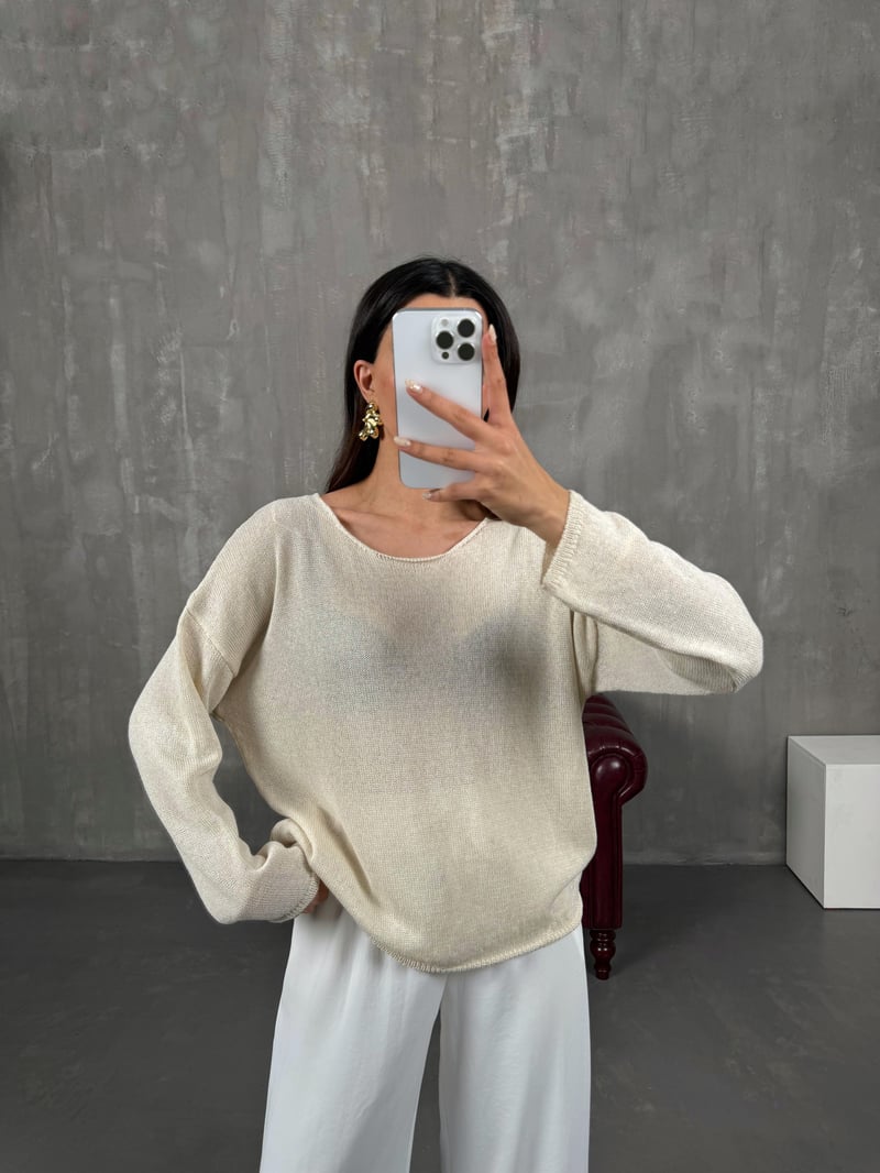 Mika Cream Slightly Transparent Thin Knitwear