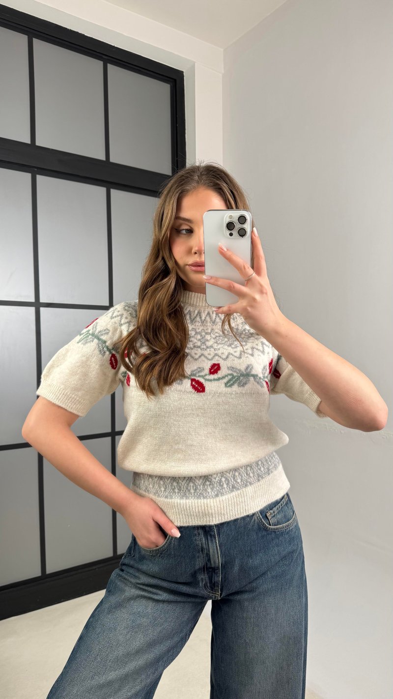 Gri Yumuşak Dokulu Desenli Kısa Kol Triko Kazak GAUS-01143