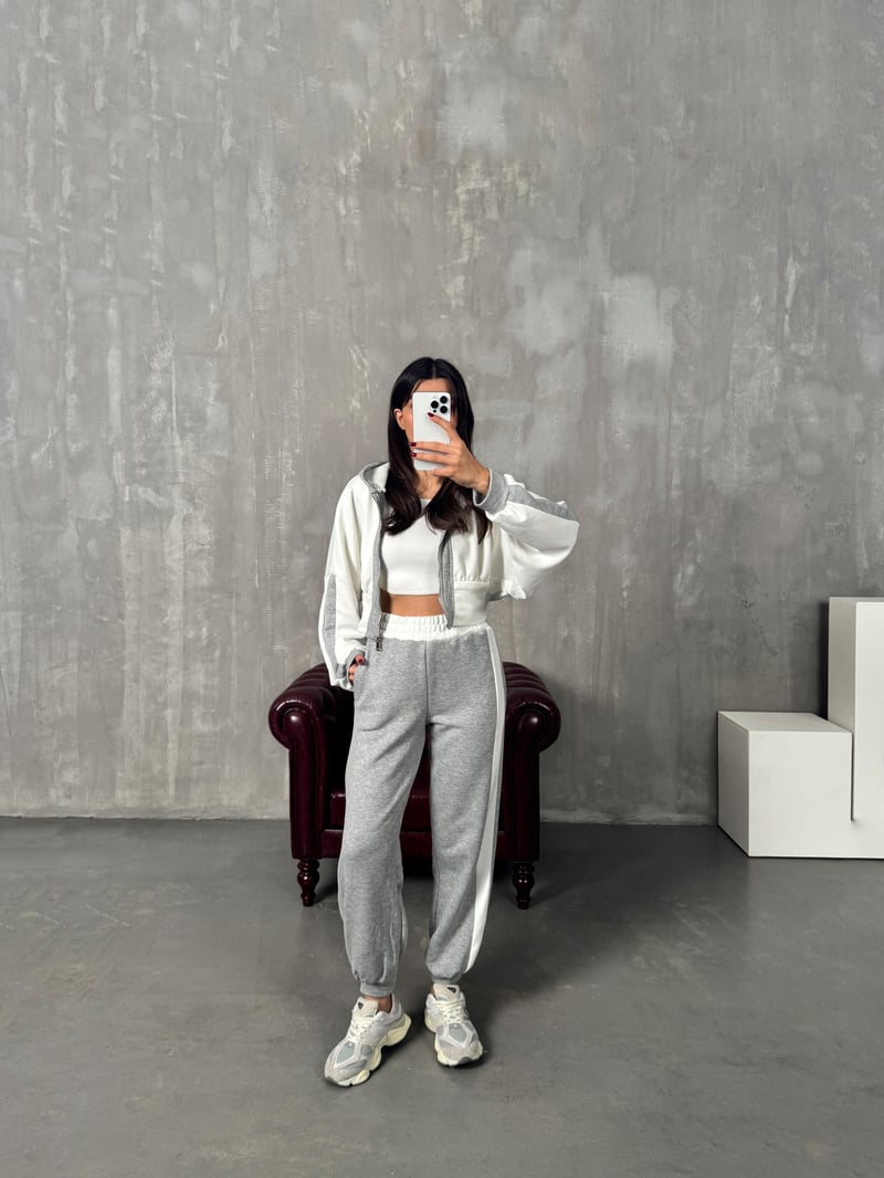 Wake Beyaz Gri Pinterest Şardonsuz Üç İplik Takım