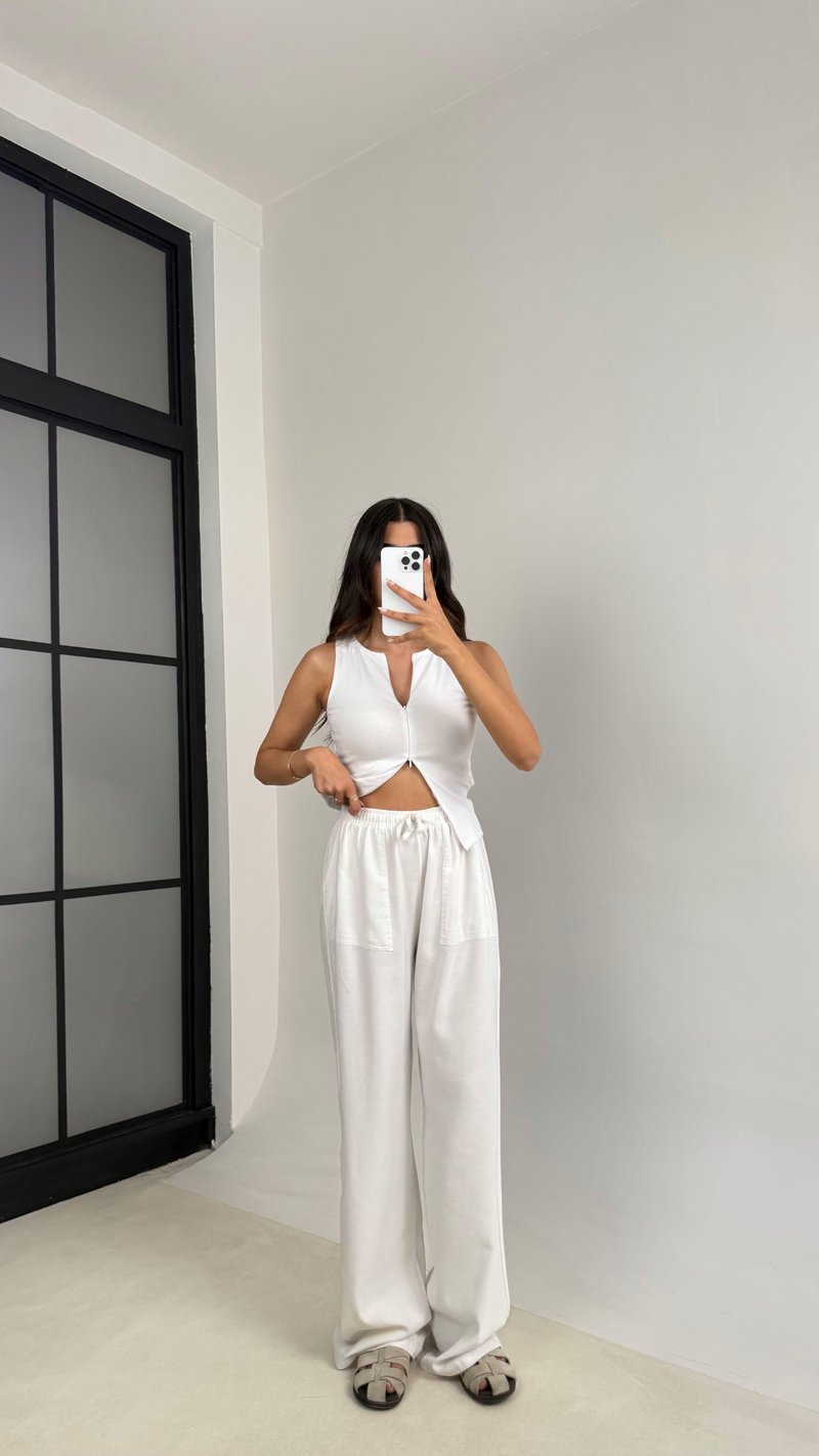 Beyaz Beli Lastikli Cep Detaylı Gabardin Pantolon GAUS-0082