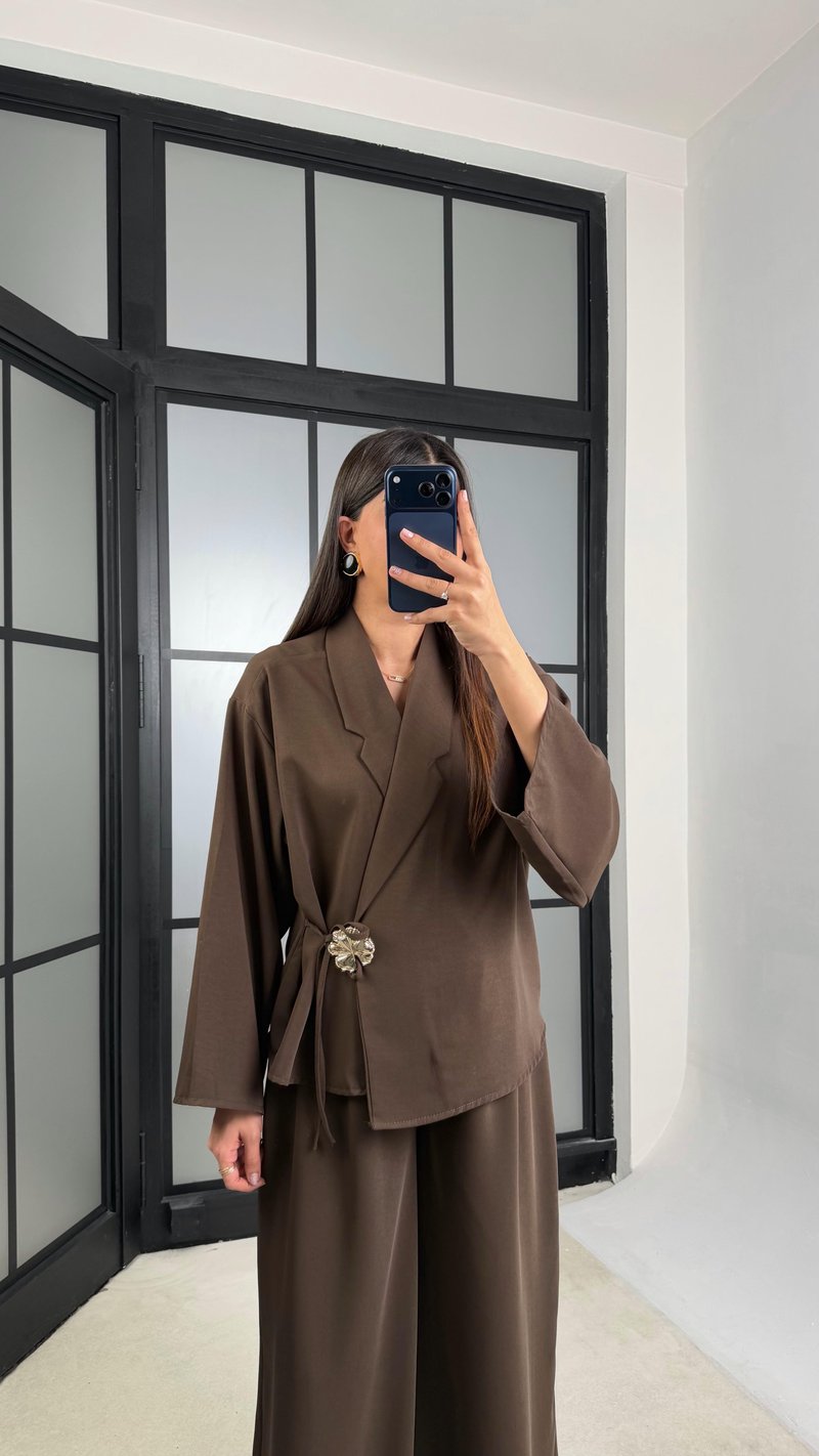 Kahve Premıum Toka Detaylı Yandan Bağlamalı Beli Lastikli Pantolon Takım GAUS-01205