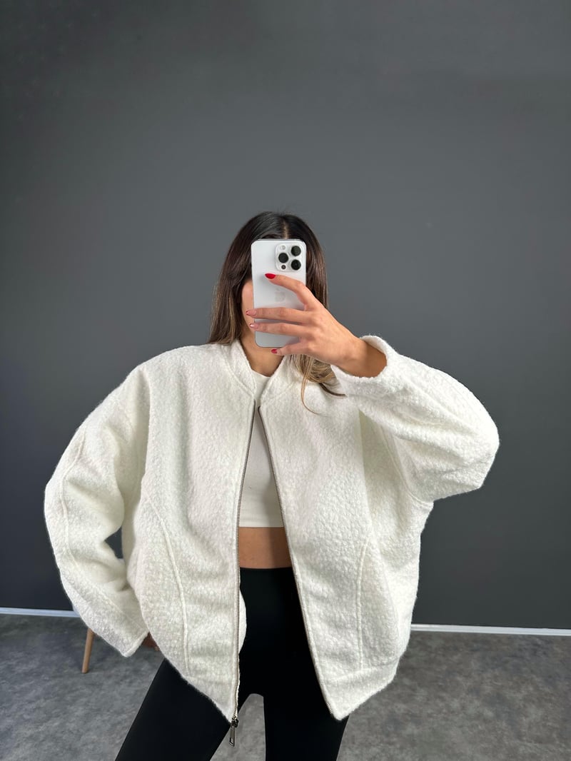 Moe Beyaz Buklet Teddy Bomber Ceket