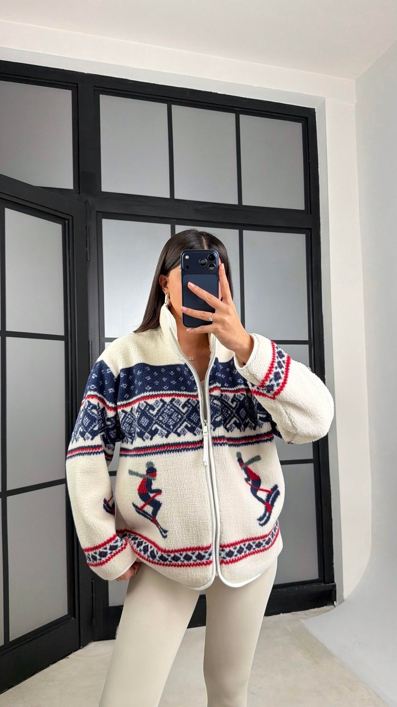 Lacivert Kızak Desenli Cepli Polar Hırka GAUS-01177 GAUS-01183