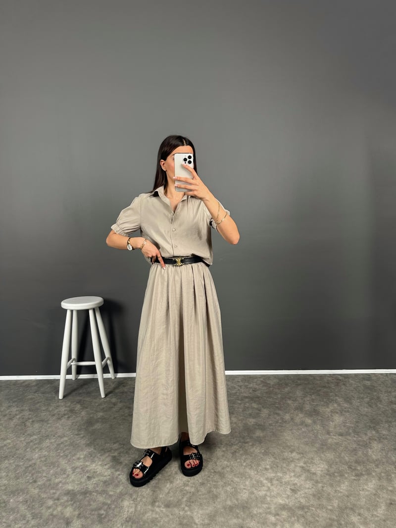 Fleur Açık Vizon Zr Model Etek Bluz Takım 