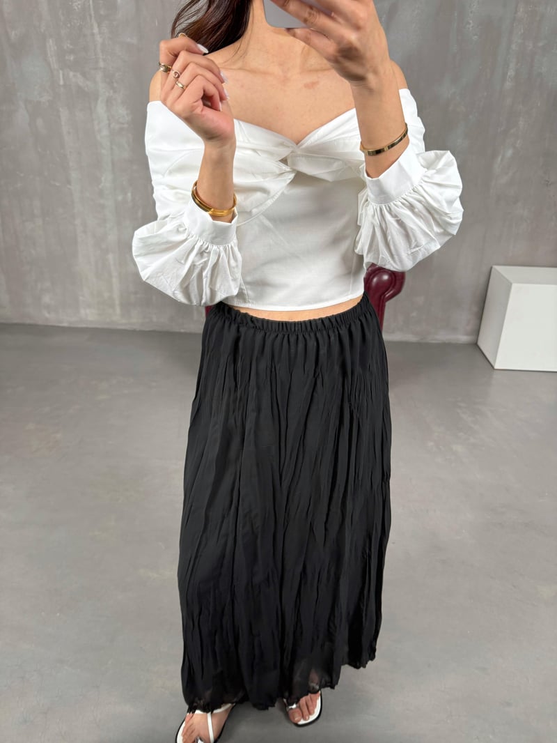Black Wrinkled Tulle Detailed Lined Skirt Gaus00052
