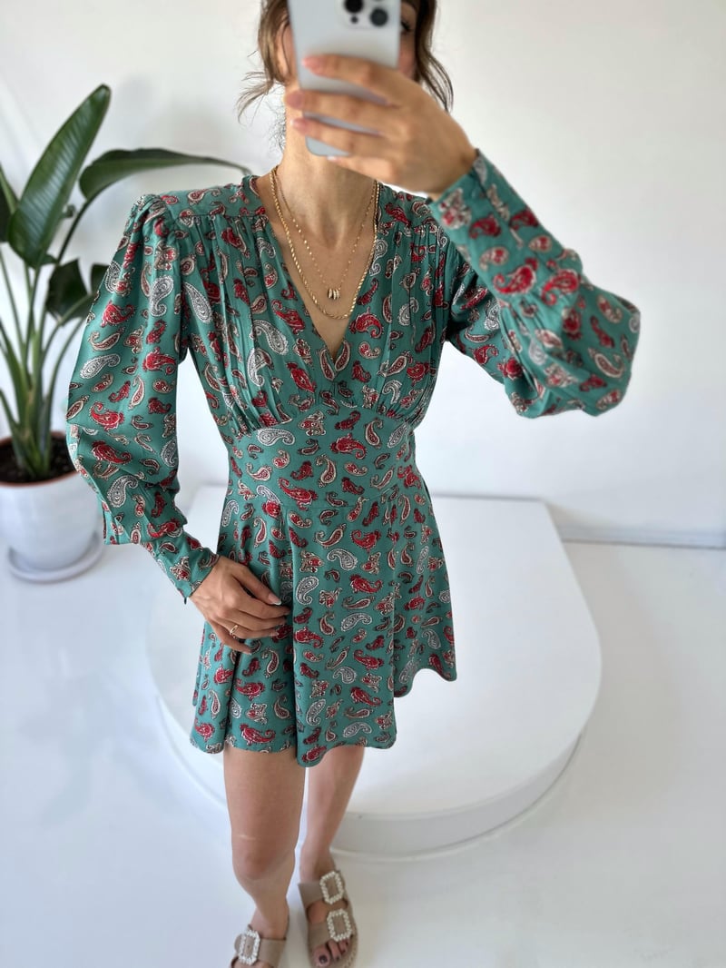 Aldonsa Yeşil Desenli Vatkalı Elbise 