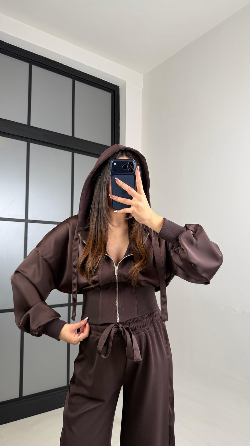 Acı Kahve Saten Detaylı Hırka Beli Lastikli Pantolon Tasarım Takım GAUS-01096