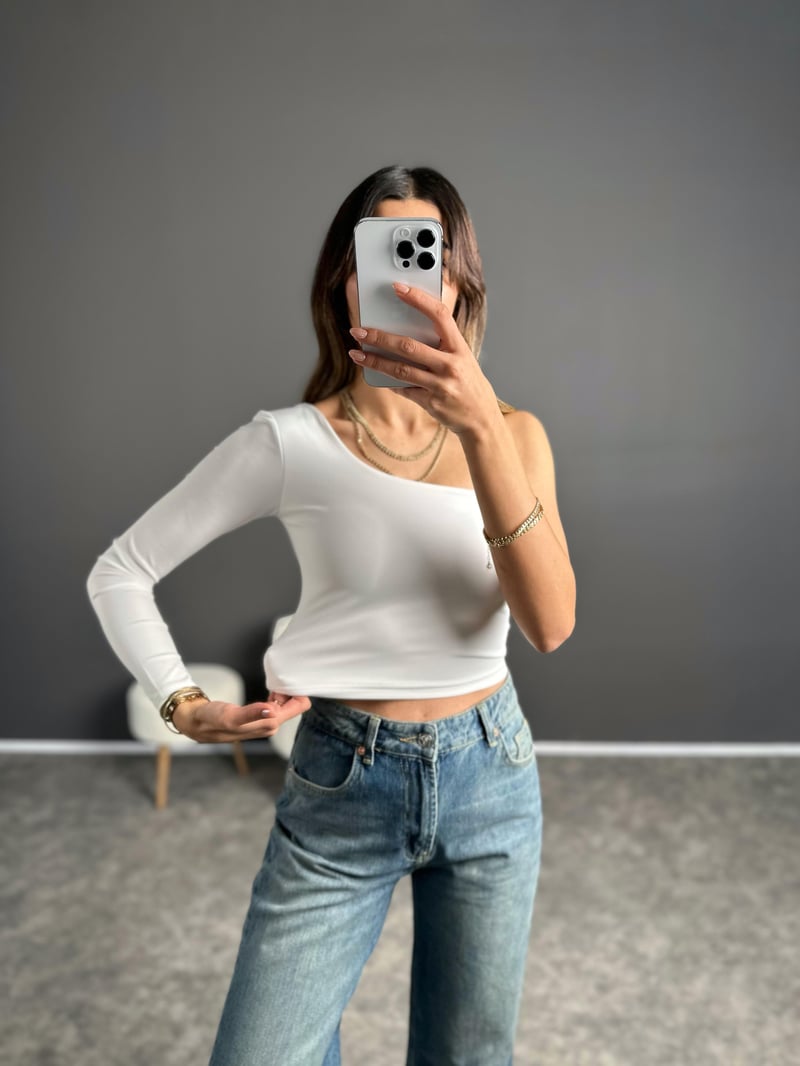 Beyaz Tek Kol Basic Crop