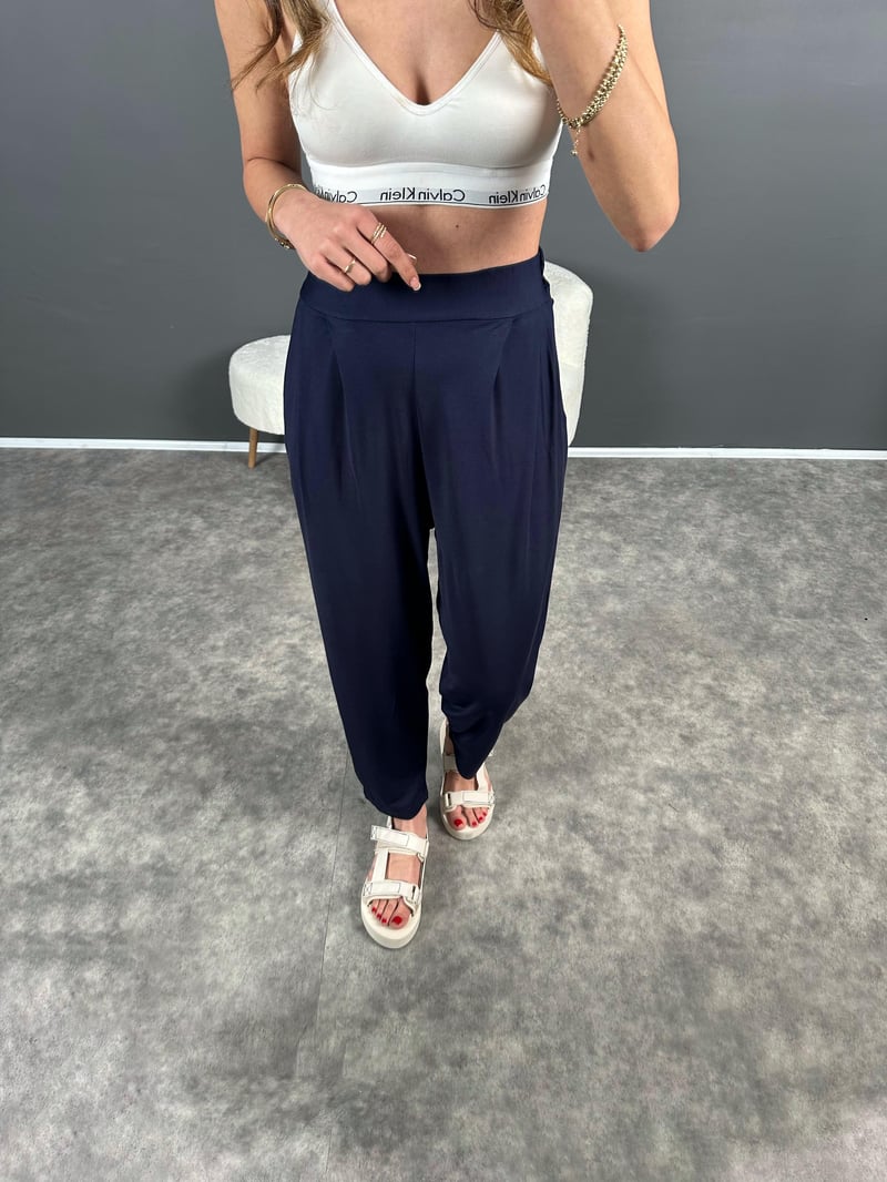Tanya Lacivert Yazlık Modal Kumaş Harem Pantolon