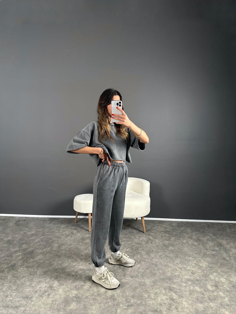 La Eskitme Jogger Pantolon Tshirt İkili Takım 