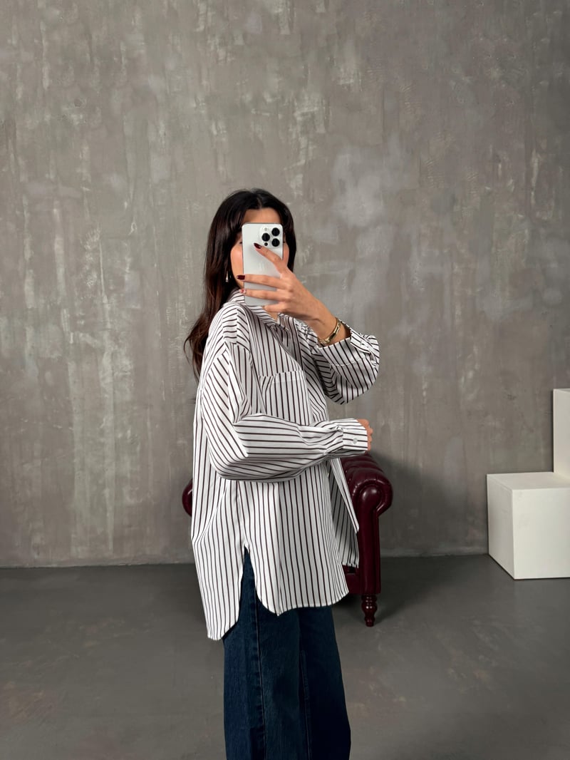 Vory Siyah Çizgili Beyaz Oversize Gömlek