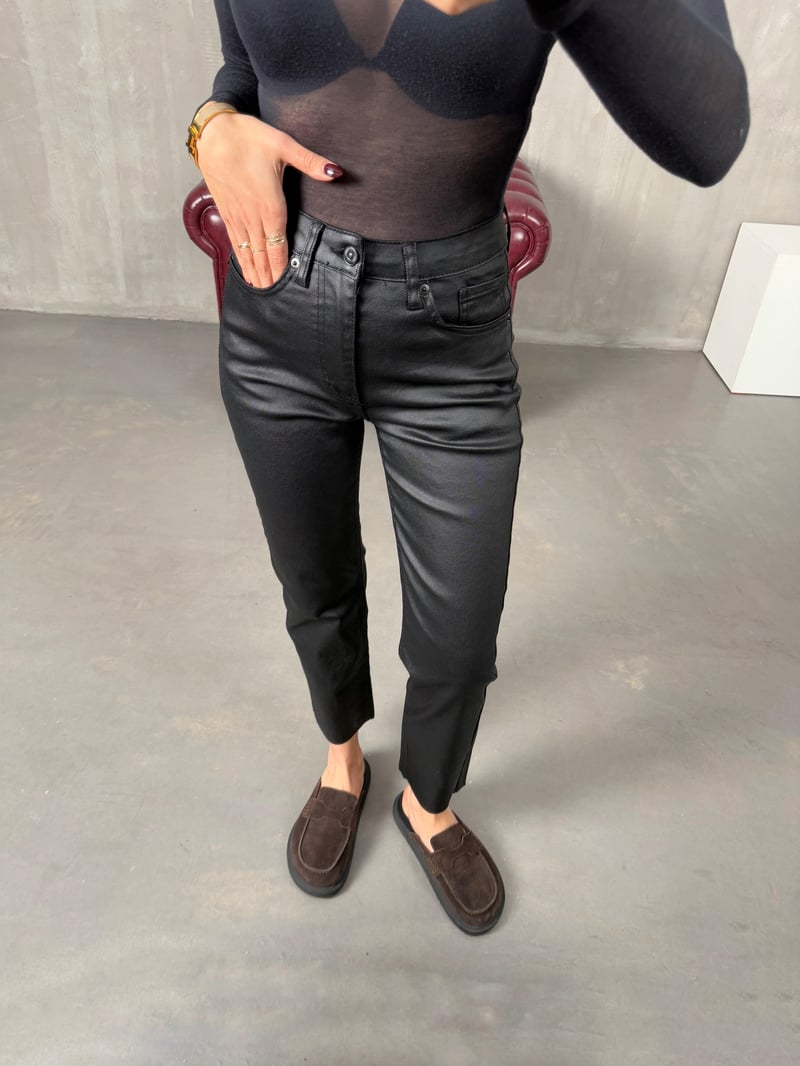 Zeland Siyah ZR Model Mumlu Kesik Paça Pantolon