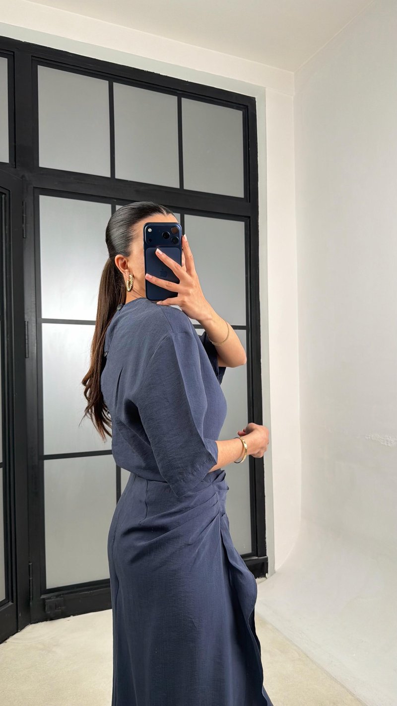 Lacivert Yırtmaç Detaylı Tencel Elbise GAUS-01405
