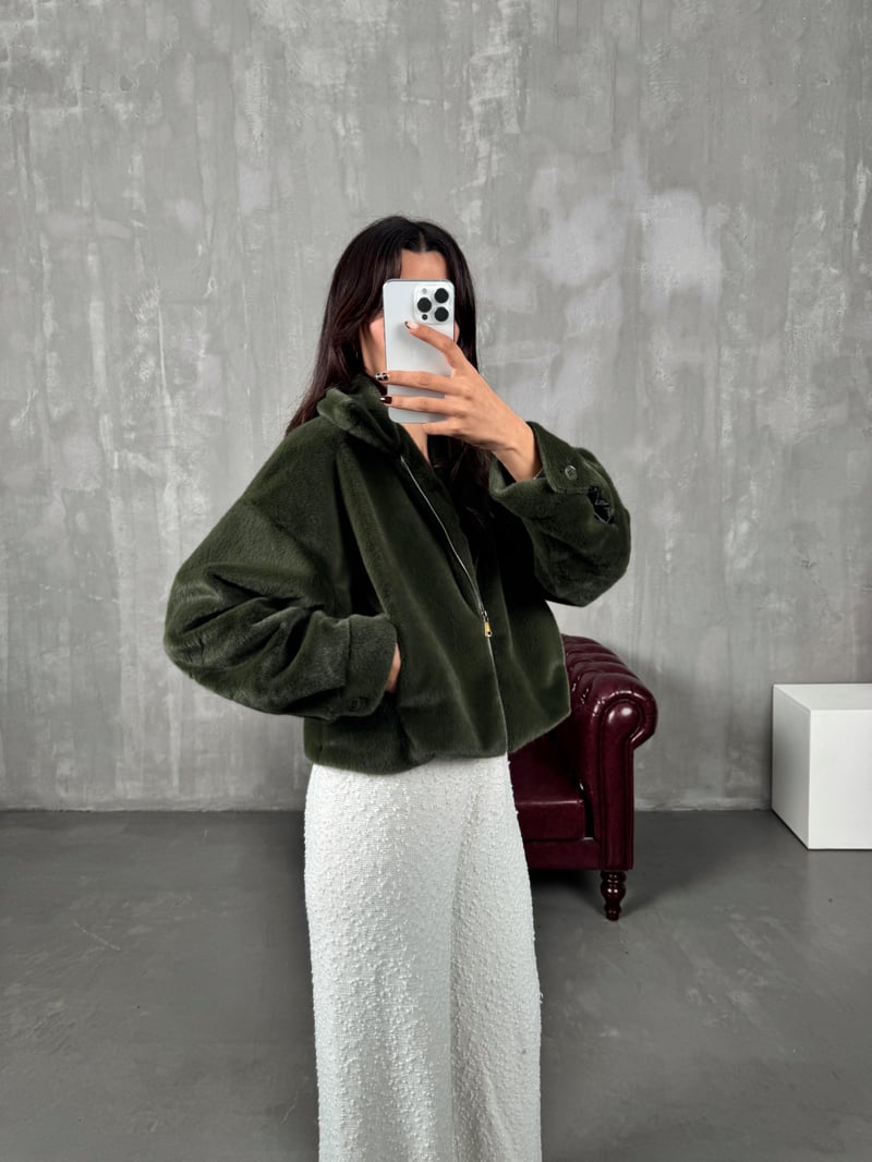 Care Yeşil Cepli Astarlı Peluş Ceket