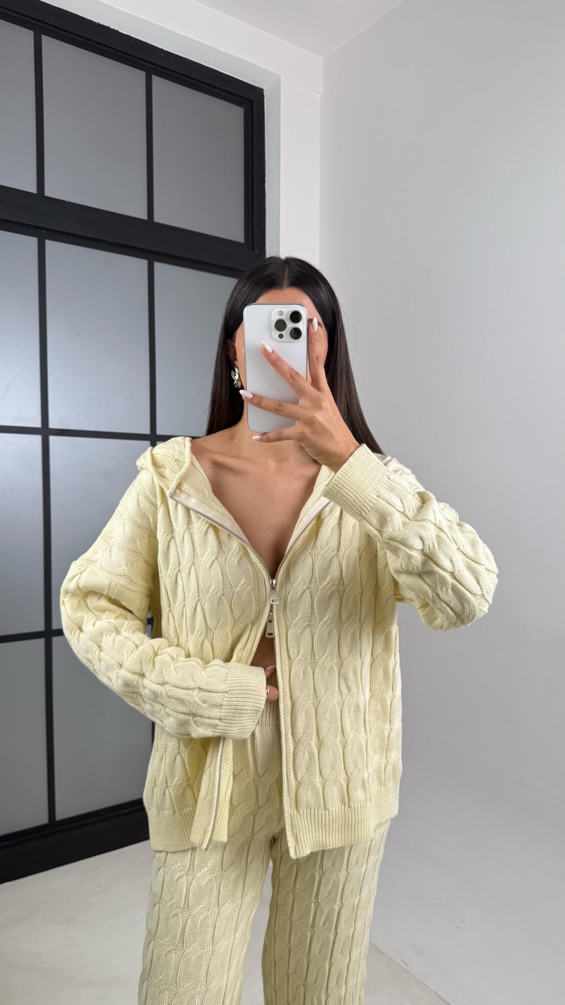 Soft Sarı Saç Örgülü Kapüşonlu Hırka Pantolon Triko Takım GAUS-00514