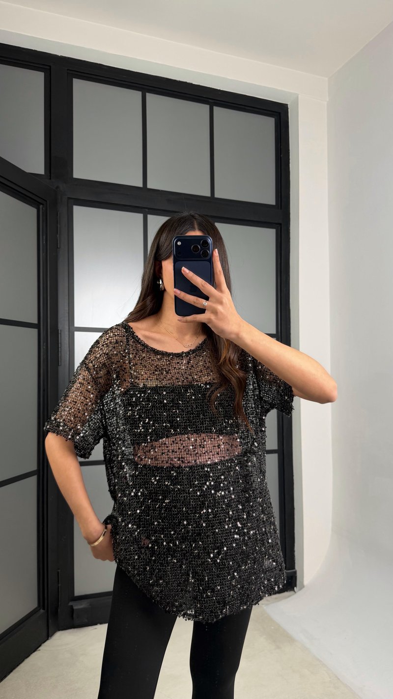 Siyah Muadil Pul İşleme Detaylı İthal Oversize Bluz  GAUS-01187