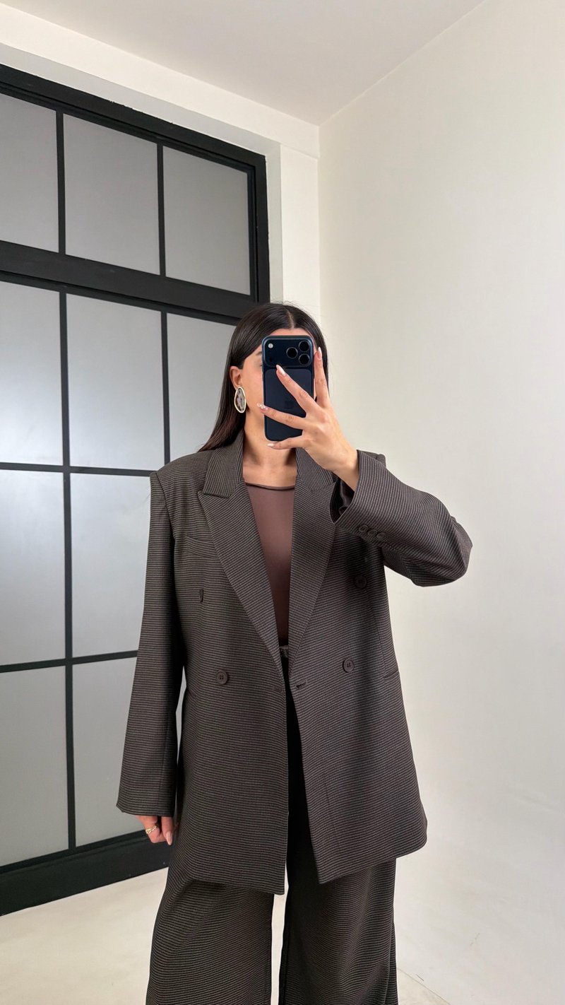 Kahve Vatkalı Astarlı Kuşaklı Premium Desenli Ceket GAUS-00910