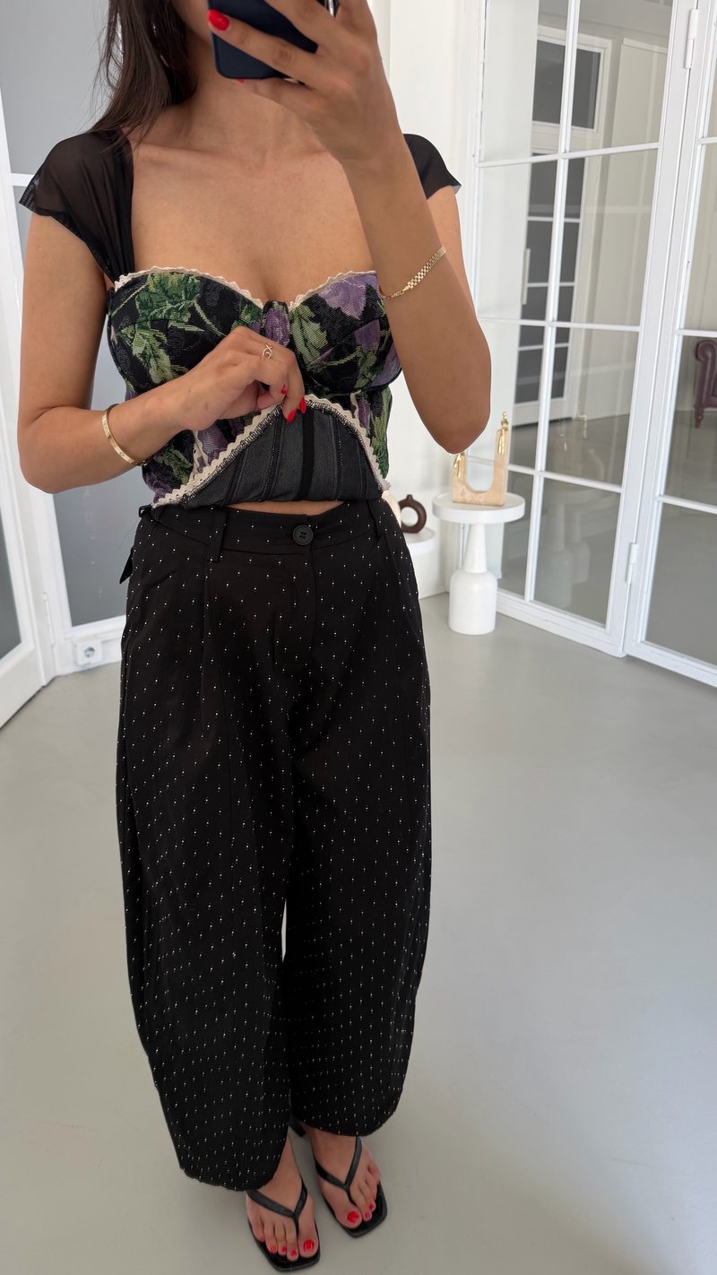 Siyah Taş Detaylı Oversize Premium Pantolon GAUS-01865