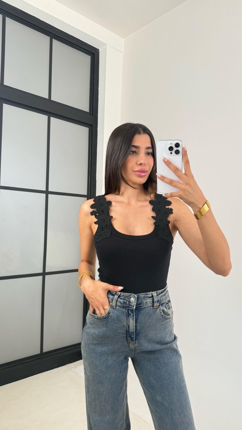 Siyah Çiçek Dantel Nakışlı Basic Atlet GAUS-0060