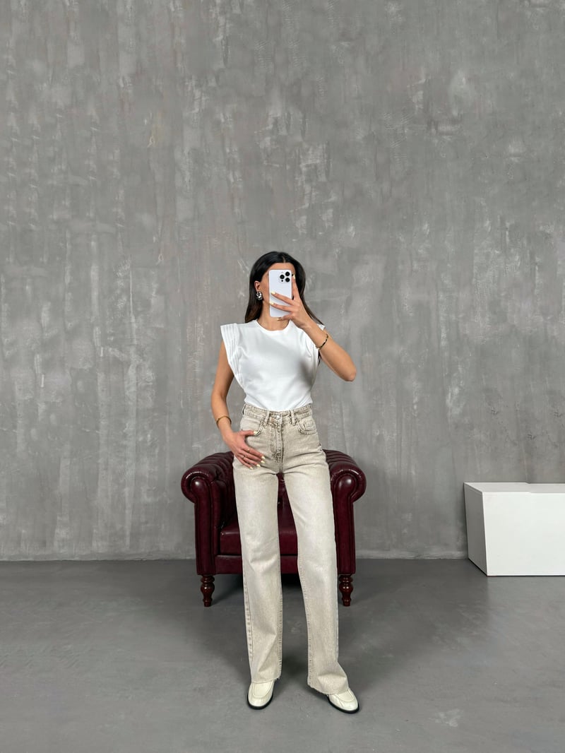 Bej Yıkamalı Wide Leg Kesik Paça Jean Gaus00110