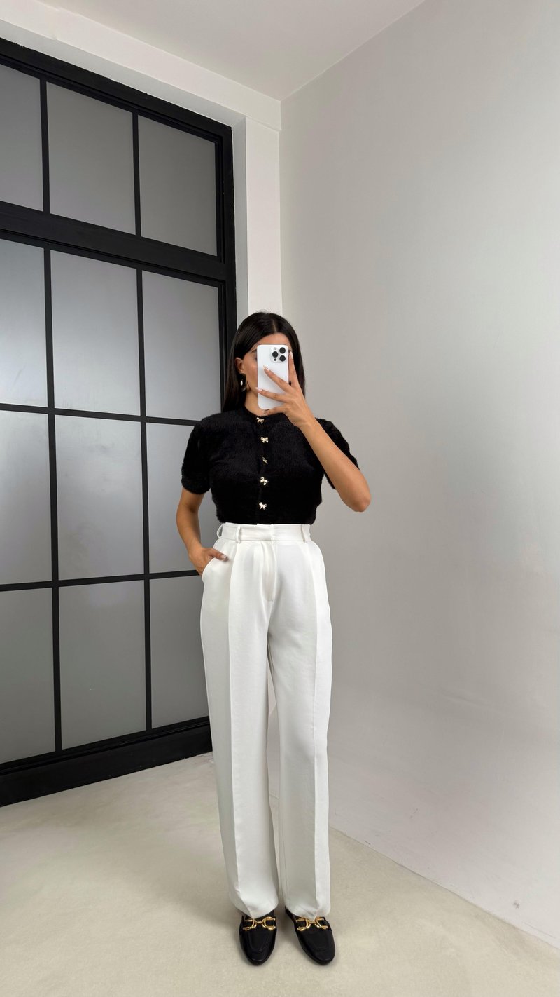 Beyaz Cep Detaylı Kumaş Pantolon GAUS-00140