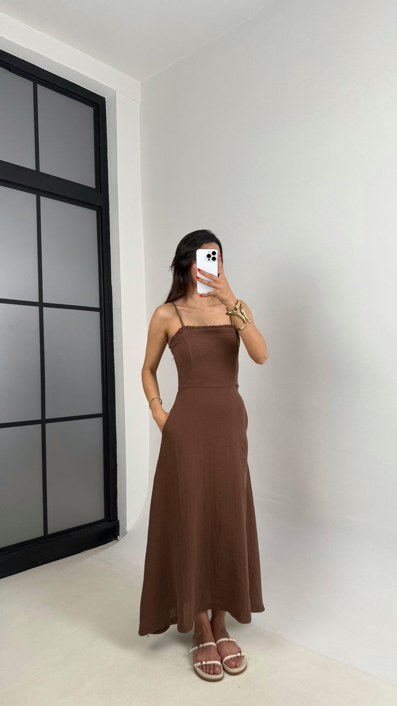 Kahve Ayarlanabilir Askılı Cepli Müslin Elbise Gaus00519