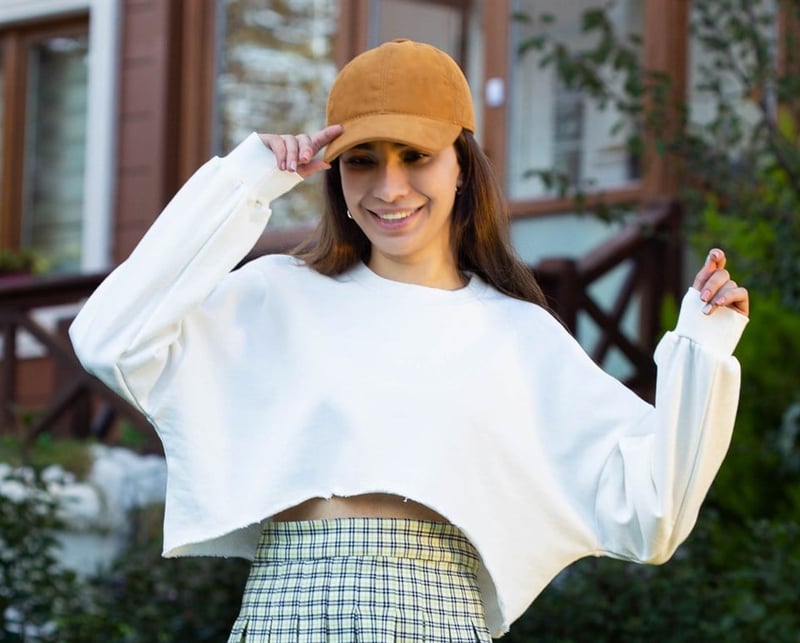 Beyaz Crop Sweat