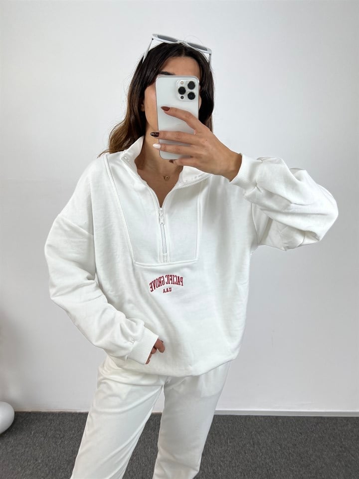 Beyaz Fermuarlı Muadil Sweatshirt