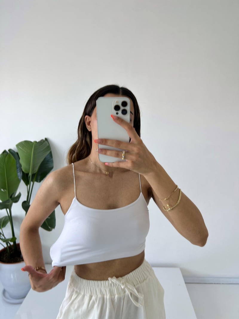 Beyaz İp Askılı Crop