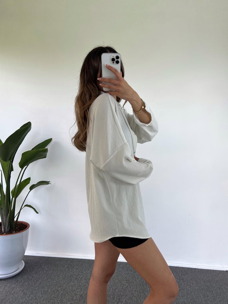 Beyaz Oversize Krinkıl Gömlek 