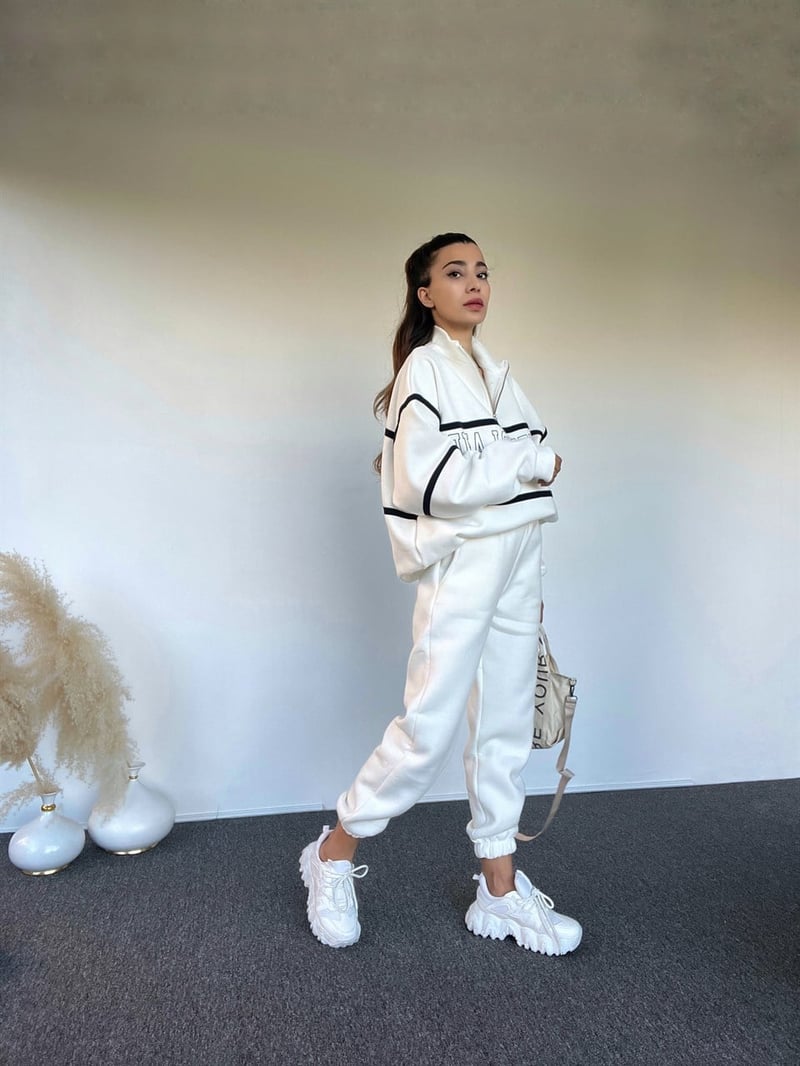 Beyaz Oversize Sweatshirt 