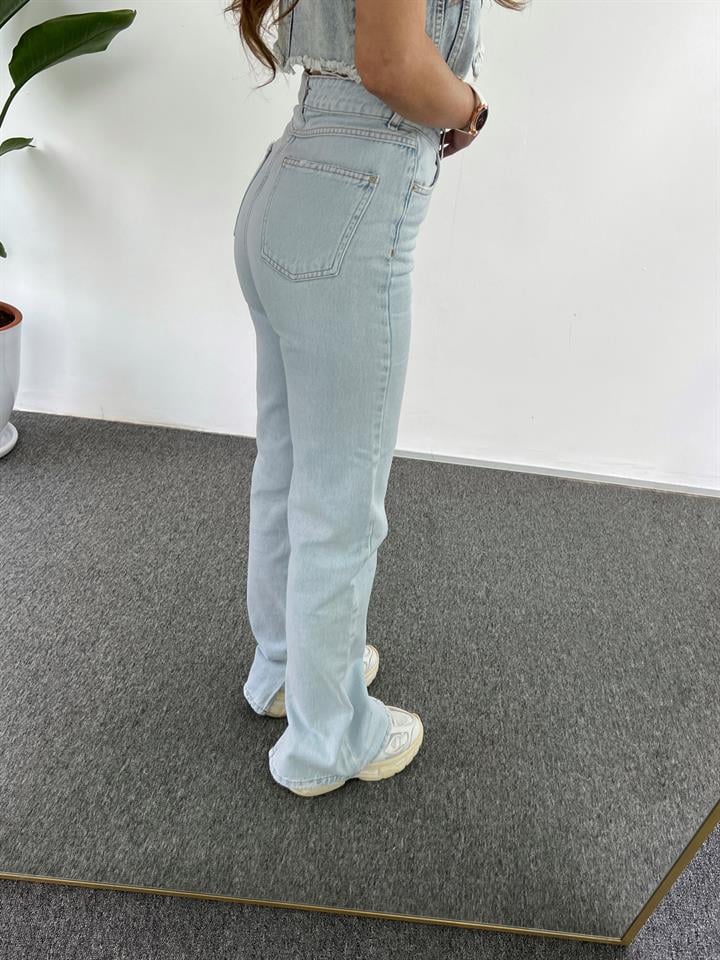 Buz Mavi Basic Straight Yırtmaçlı Jean 