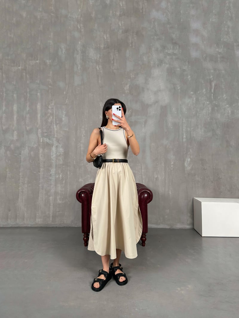 Taş Poplin Karışımlı Fitilli Sıfır Kol Yırtmaçlı Cepli Elbise Gaus00172