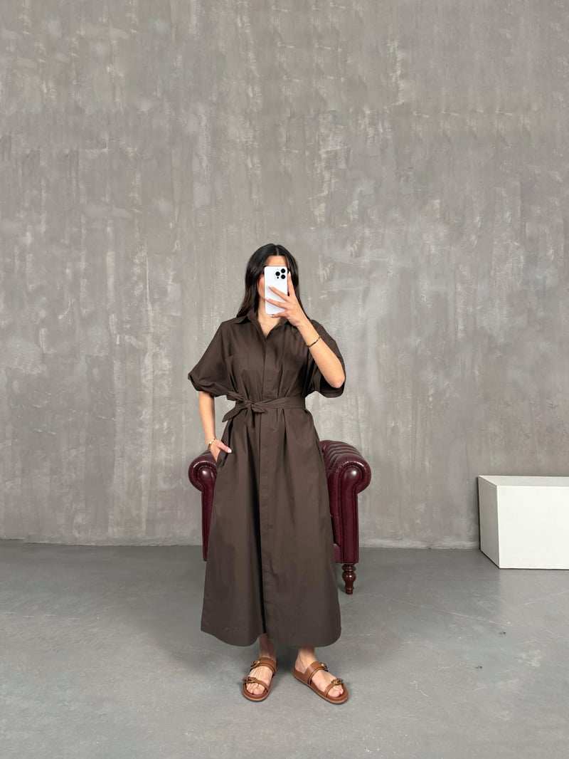 Kahve Cepli Önü Düğmeli Kuşaklı Elbise Gaus00257