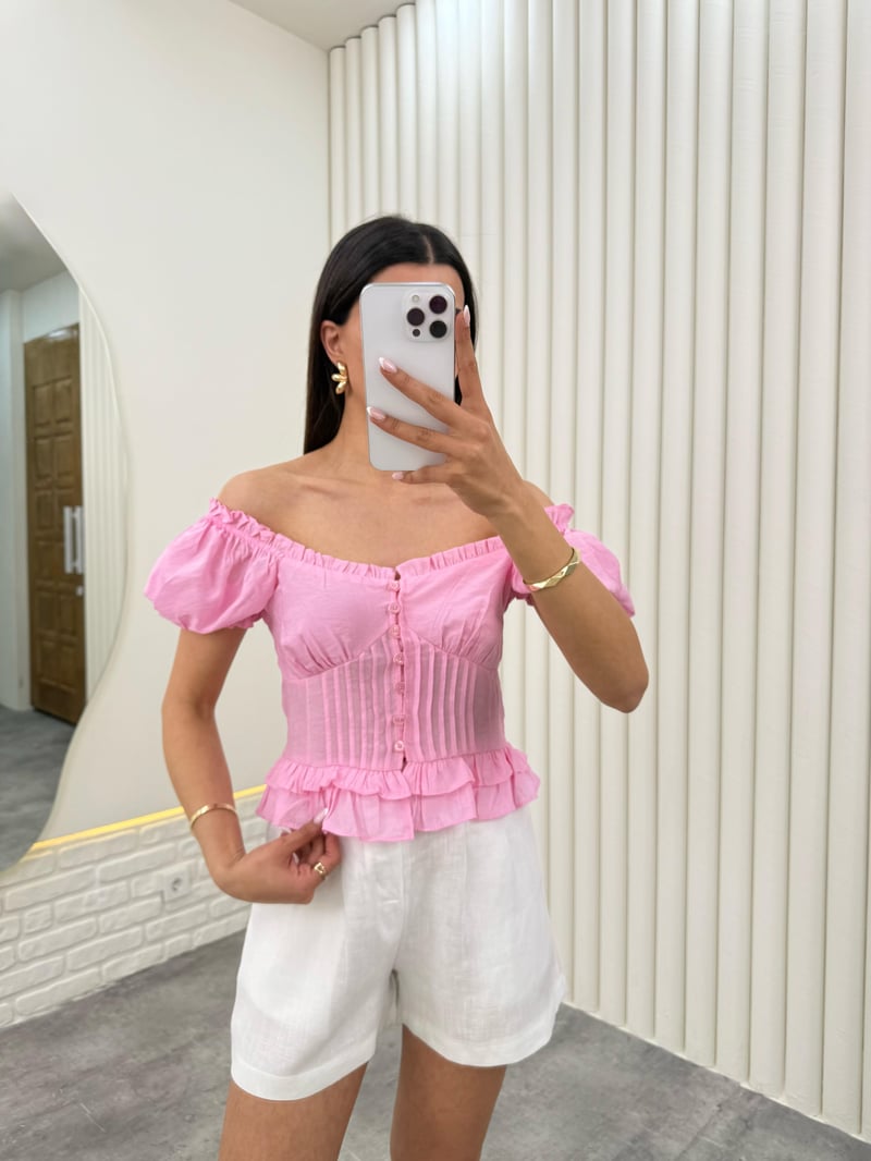 Pembe Balon Kol Önü Düğmeli Fırfırlı  Crop Bluz Gaus00279
