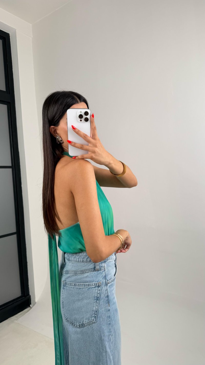 Yeşil Çapraz Askılı Dekolteli Premium Bodysuit GAUS-0022