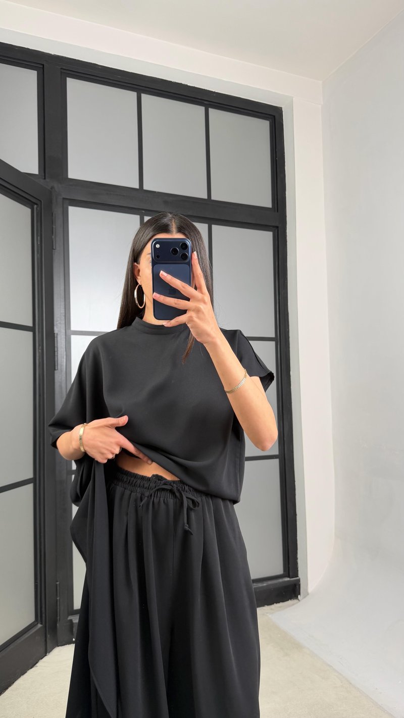 Siyah Asimetrik Bluz Beli Lastikli Pantolon İkili Tasarım Takım GAUS-01490