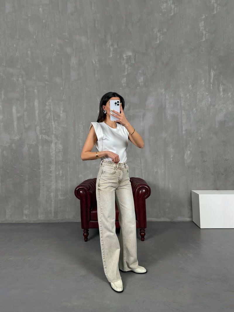 Bej Yıkamalı Wide Leg Kesik Paça Jean Gaus00110