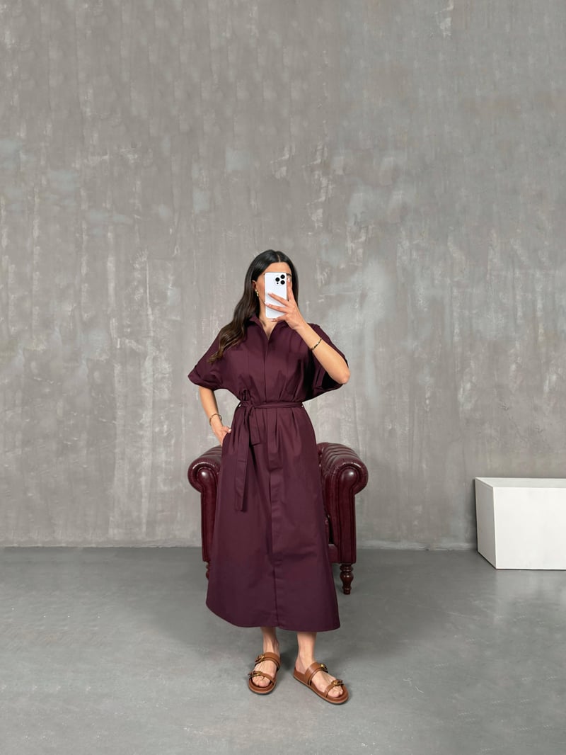 Bordo Cepli Önü Düğmeli Kuşaklı Elbise Gaus00257