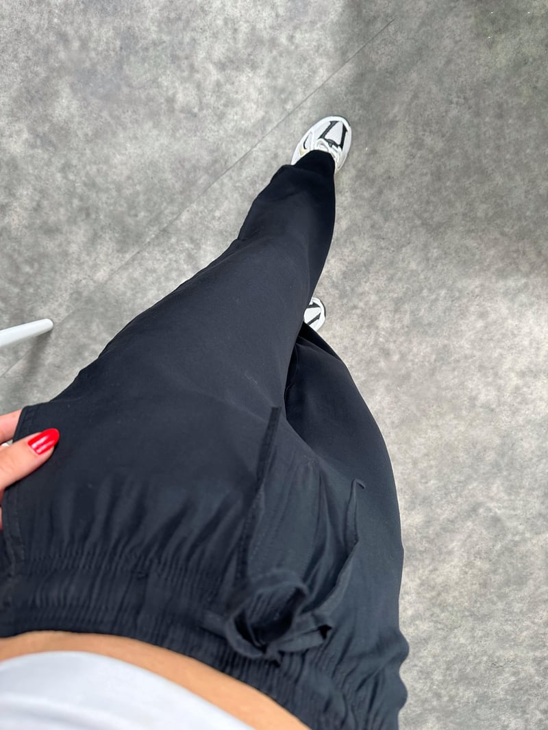 Flay Siyah İthal Kumaş ZR Model Bel Bağlamalı Rahat Pantolon