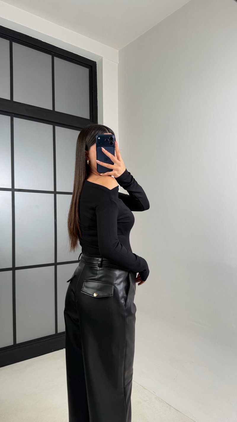 Siyah Geniş Paça Premium Deri Pantolon GAUS-00866