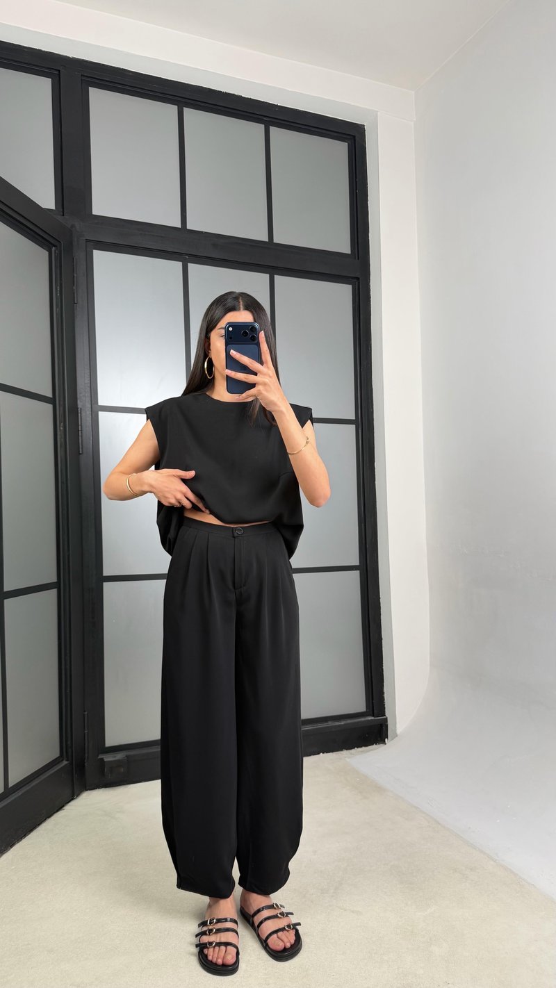 Siyah Vatkalı Bluz Beli Lastikli Pantolon Krep Kumaş Takım GAUS-01485