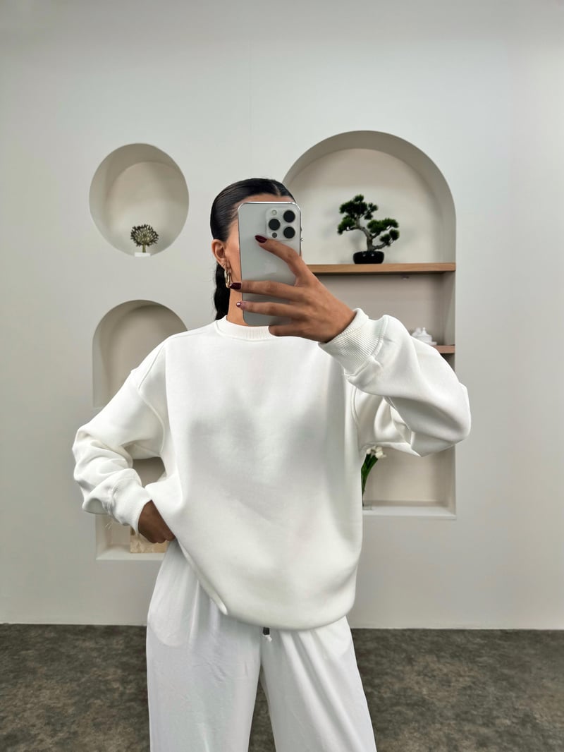Meksa Beyaz Bisiklet Yaka Şardonlu Sweatshirt