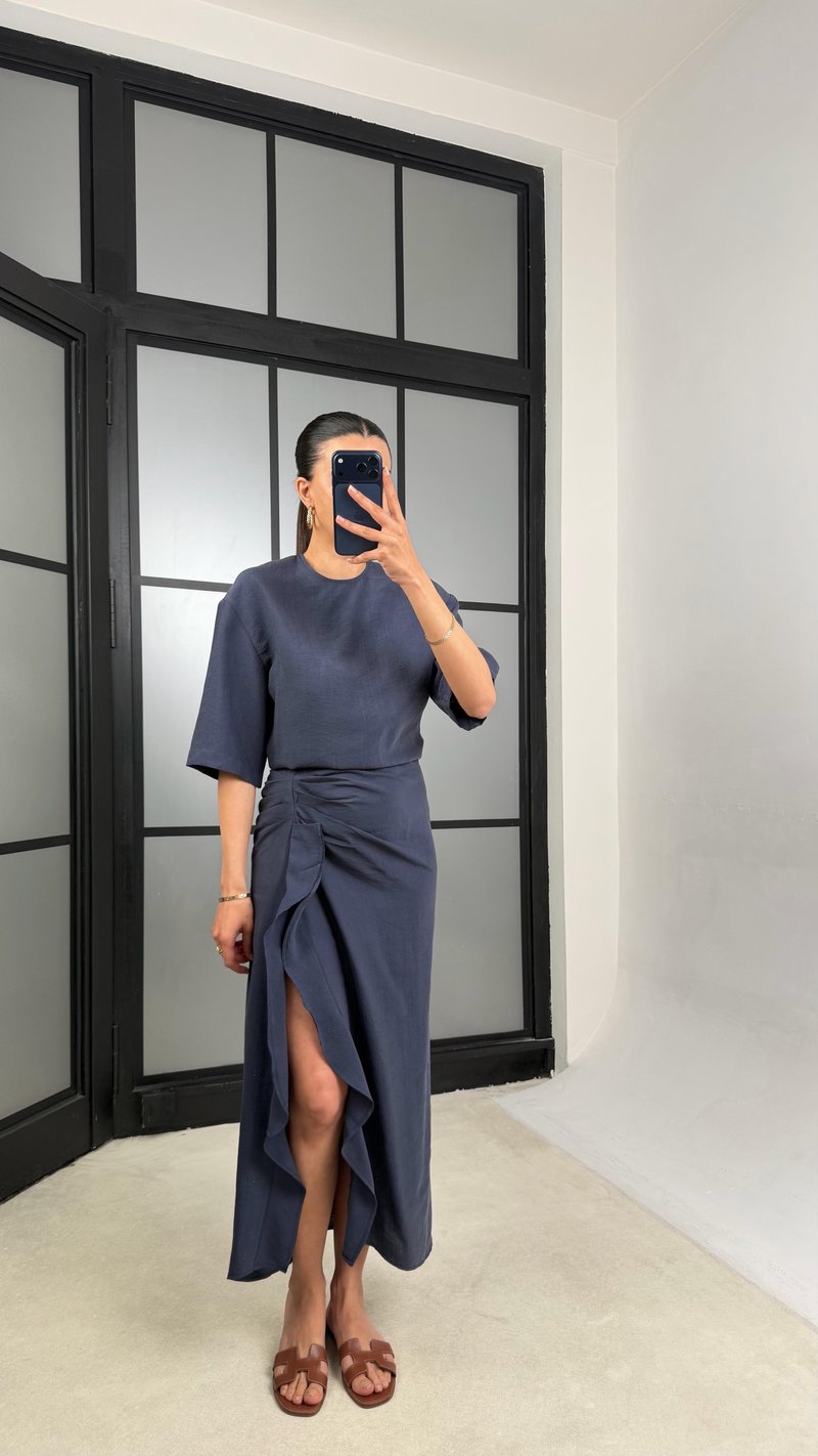 Lacivert Yırtmaç Detaylı Tencel Elbise GAUS-01405