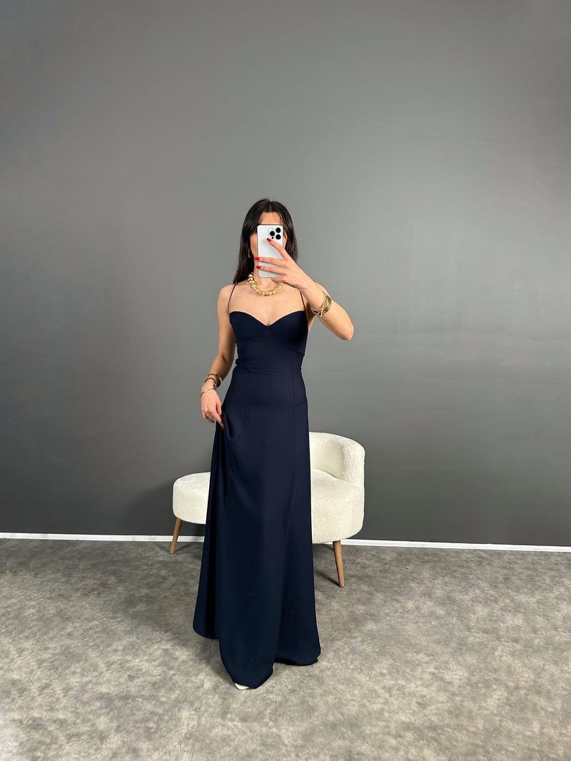 Atina Lacivert İp Askılı İspanyol Maxi Boy Elbise 