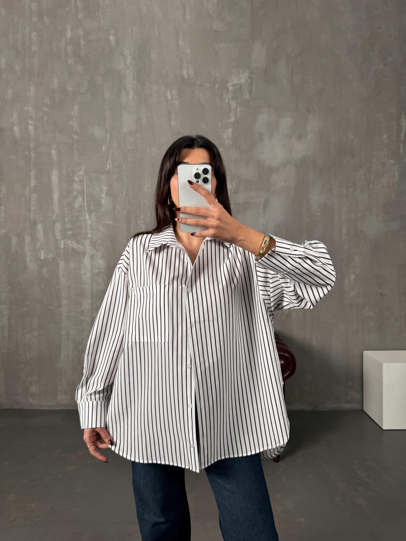 Vory Siyah Çizgili Beyaz Oversize Gömlek