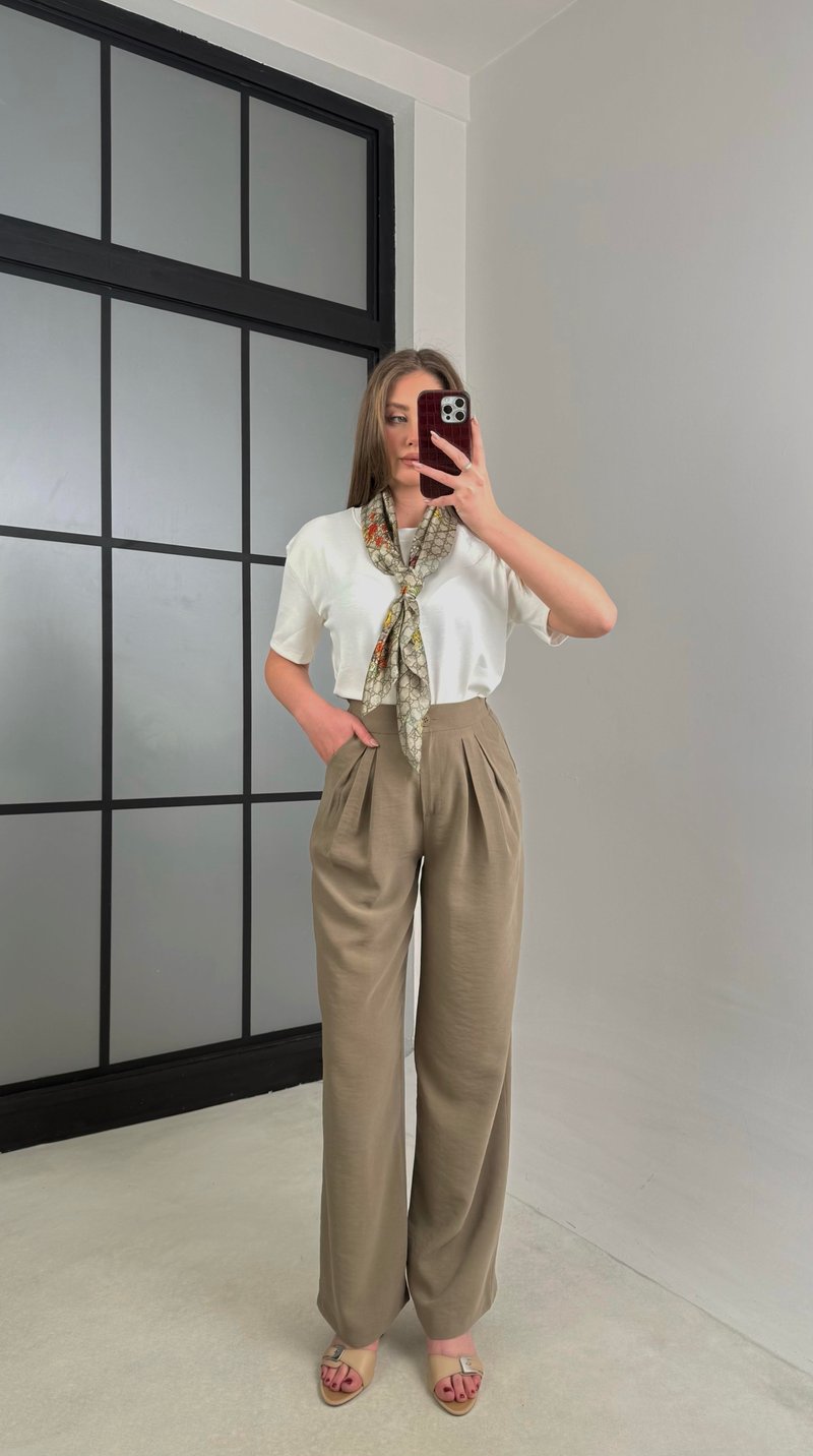 Haki Beli Lastikli Pile Detaylı Tencel Pantolon GAUS-00995