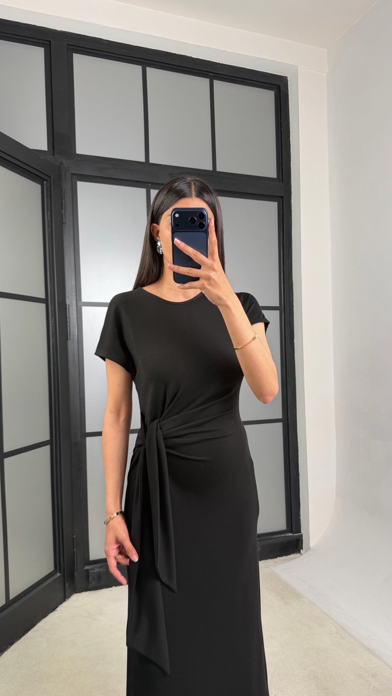 Siyah Bağlama Detaylı Modal Kumaş Elbise GAUS-01453